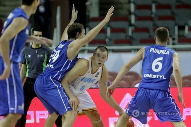 'Абсолютный провал': игроки сборной Украины о поражении чехам на Евробаскете-2015