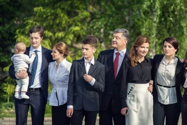 Порошенко впервые показал фото своего внука