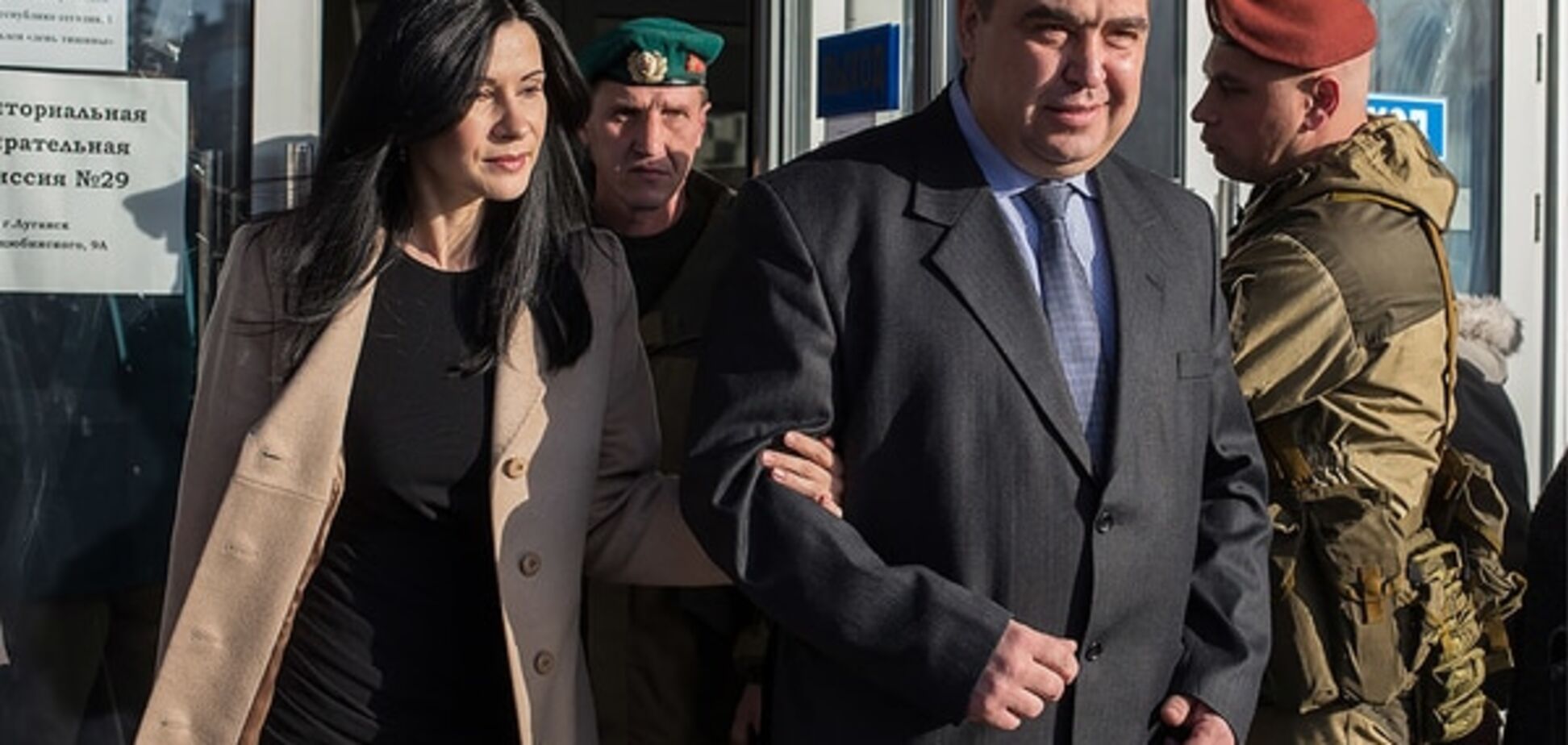 Луганские террористы требуют у благотворителей половину продукции - СМИ