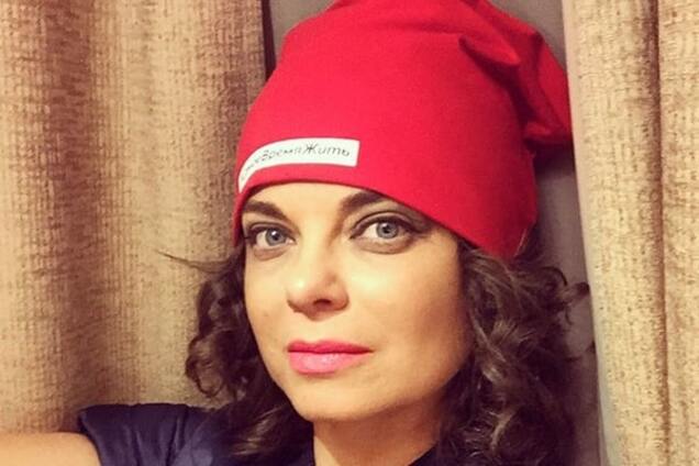 Наташа Королева засветила пышную грудь на съемках в Крыму