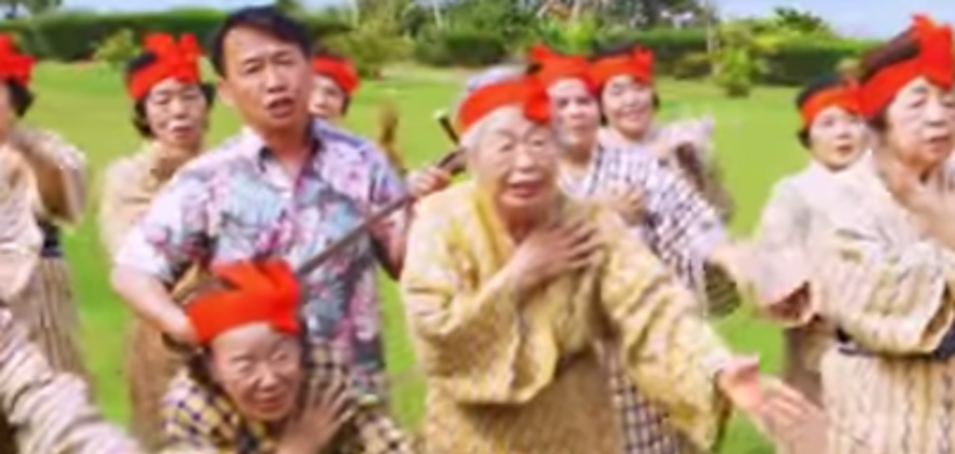 Японию заводной песней покорила поп-группа 80-летних бабушек: опубликовано видео