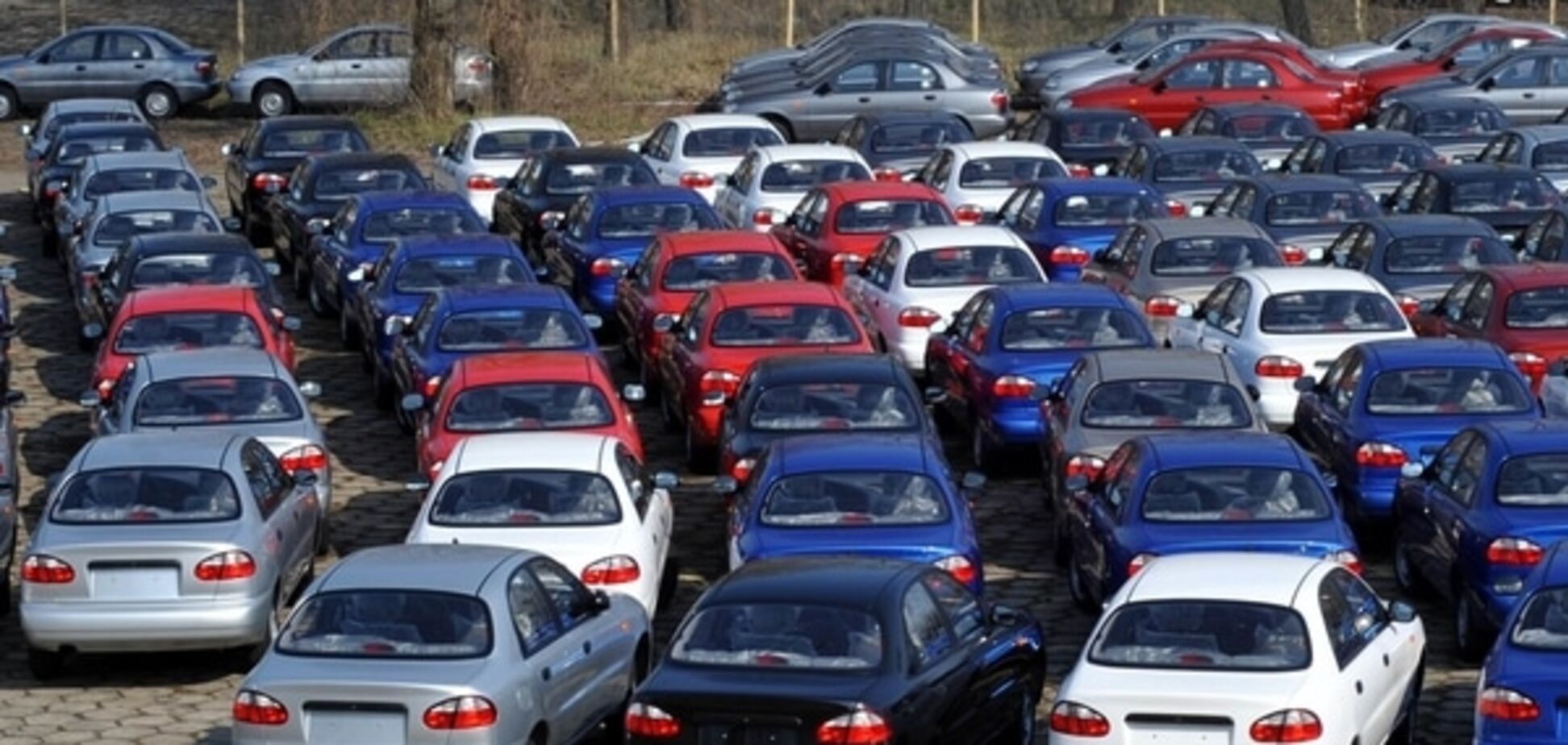 Производительность украинского автопрома рухнула на 70%
