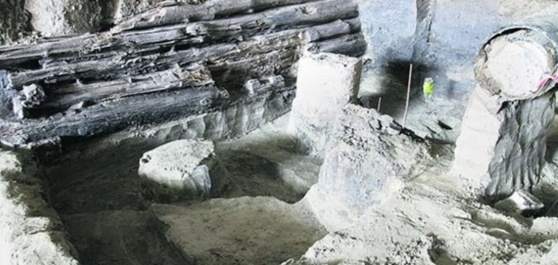 В Киеве на стройке ТРЦ обнаружили древнее военное сооружение