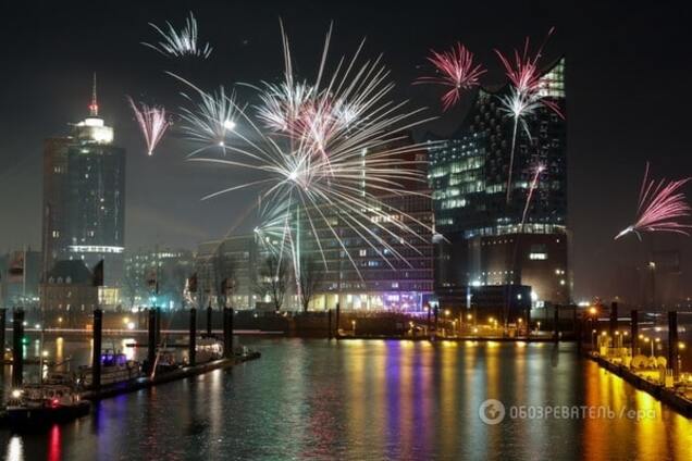 Як світ зустрічав Новий, 2016-й рік: фоторепортаж