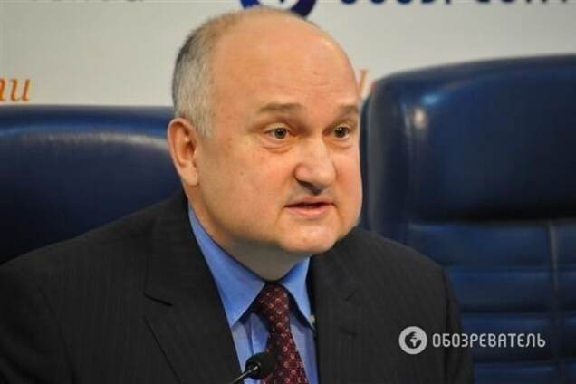 Меж двух огней: Украина оказалась в эпицентре мирового противостояния - Смешко