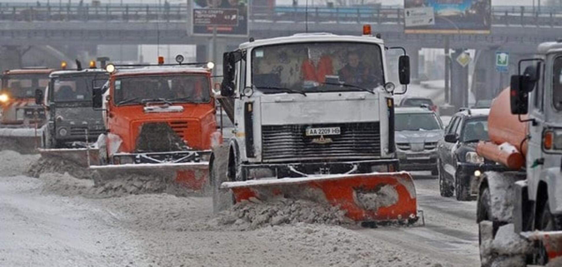 Почему так жесток снег: когда Киев расчистят от сугробов