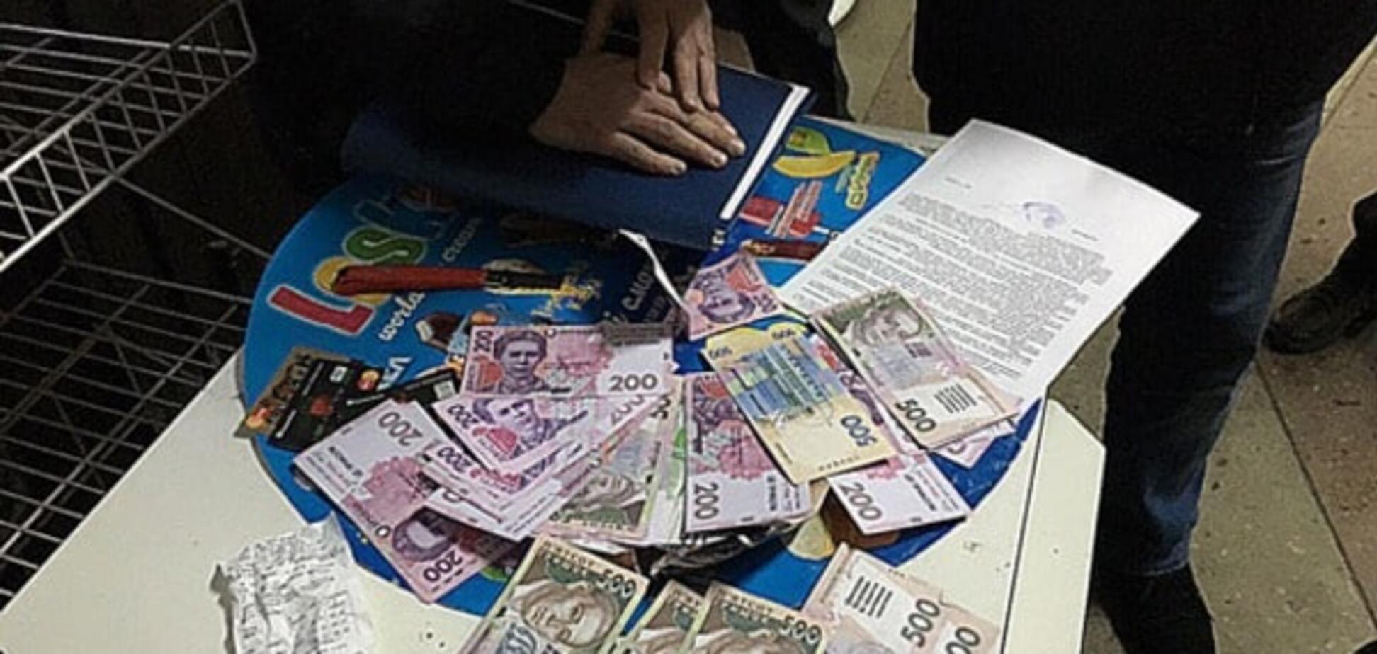 Не прокатило: украинская полиция раскрыла схему сбыта фальшивых гривен