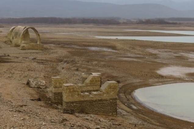 Главное водохранилище Крыма на грани масштабного ЧП