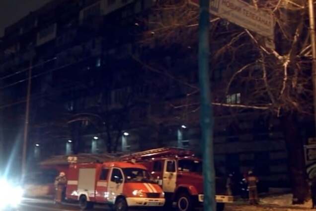 Пожежу в офісній будівлі в центрі Києва загасили