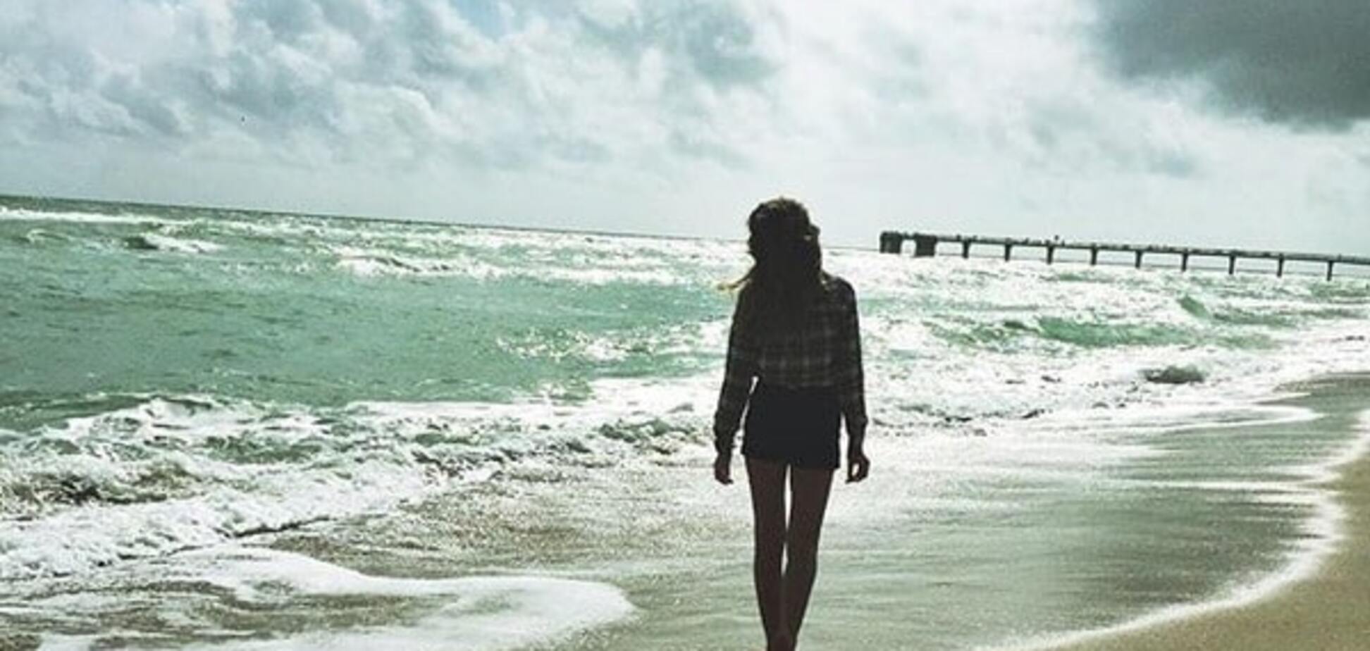 Юная дочка Брежневой похвасталась стройной фигурой в бикини на отдыхе в Майами