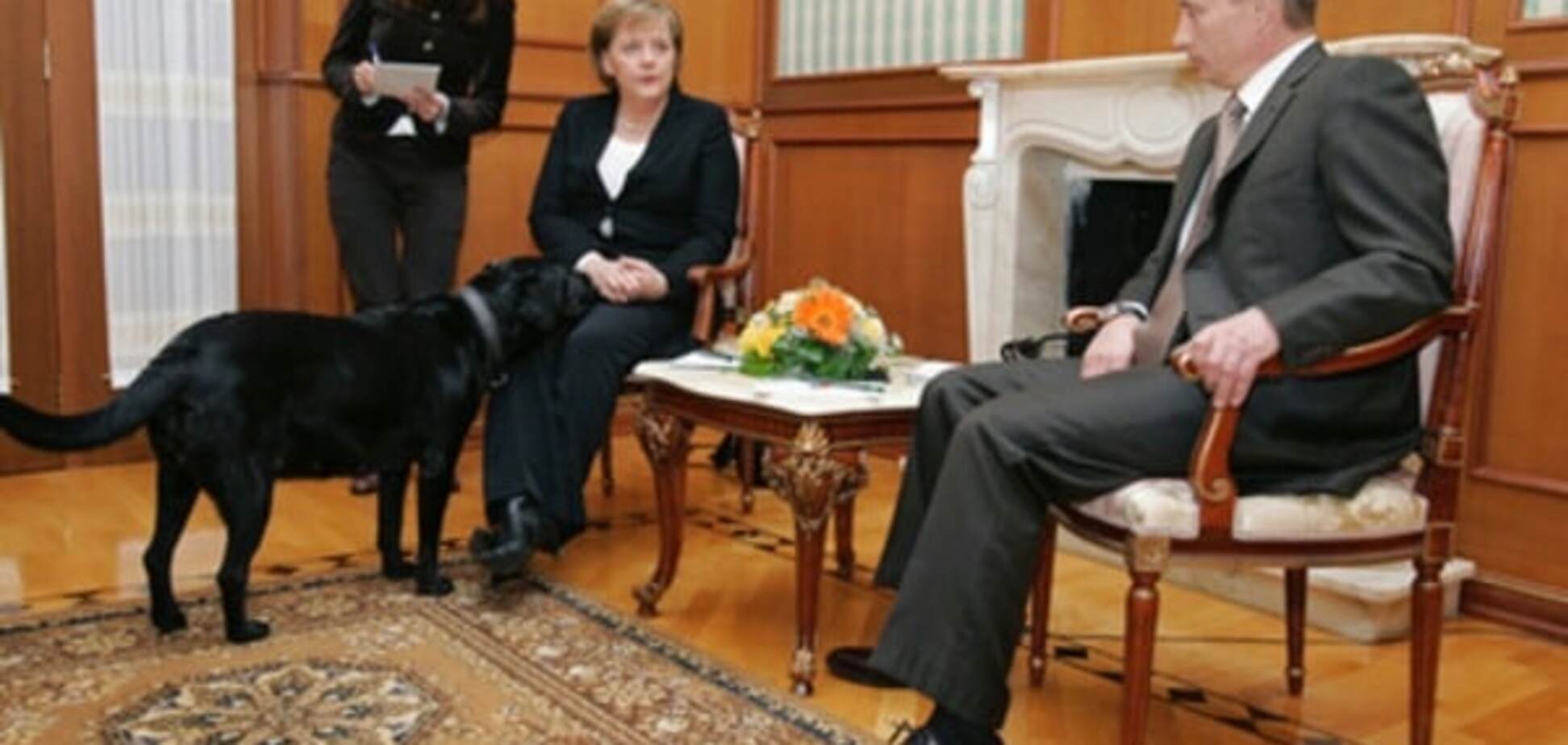 Будет кушать: Путин рассказал, зачем пугал Меркель своей собакой