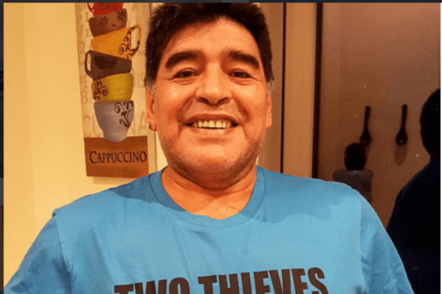 'Два вора'. Легендарный Марадона оскандалился с Блаттером и Платини: фотофакт