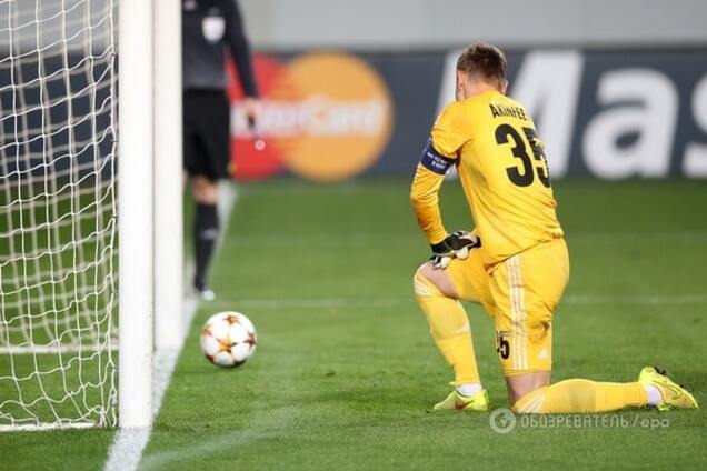 Два российских вратаря вошли в топ-10 ляпов Лиги чемпионов: курьезное видео