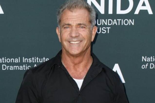 60-летний Мэл Гибсон впервые вывел в свет молодую возлюбленную