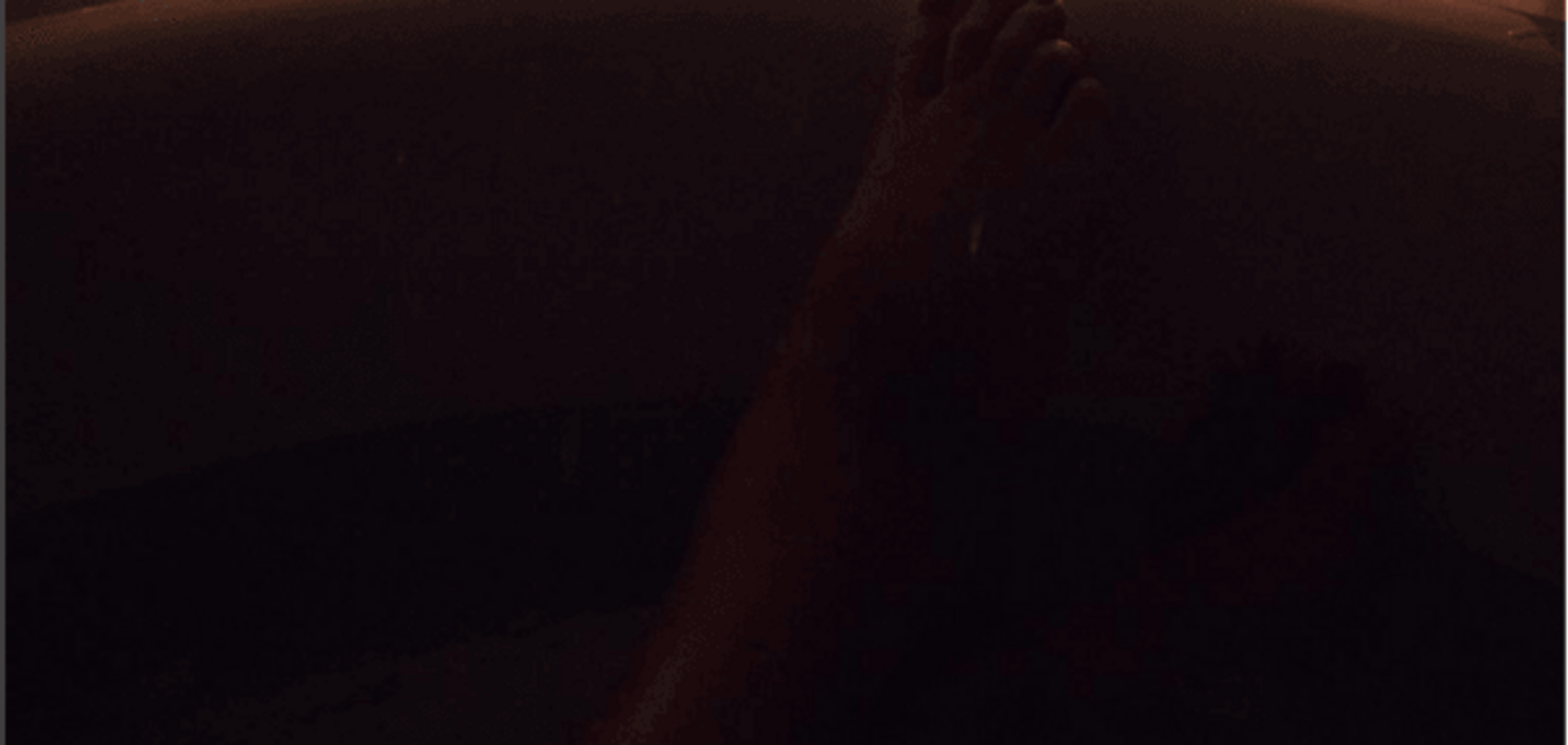 'Кайфушки'. Жена футболиста сборной Украины похвасталась интимным вечером: романтичное фото