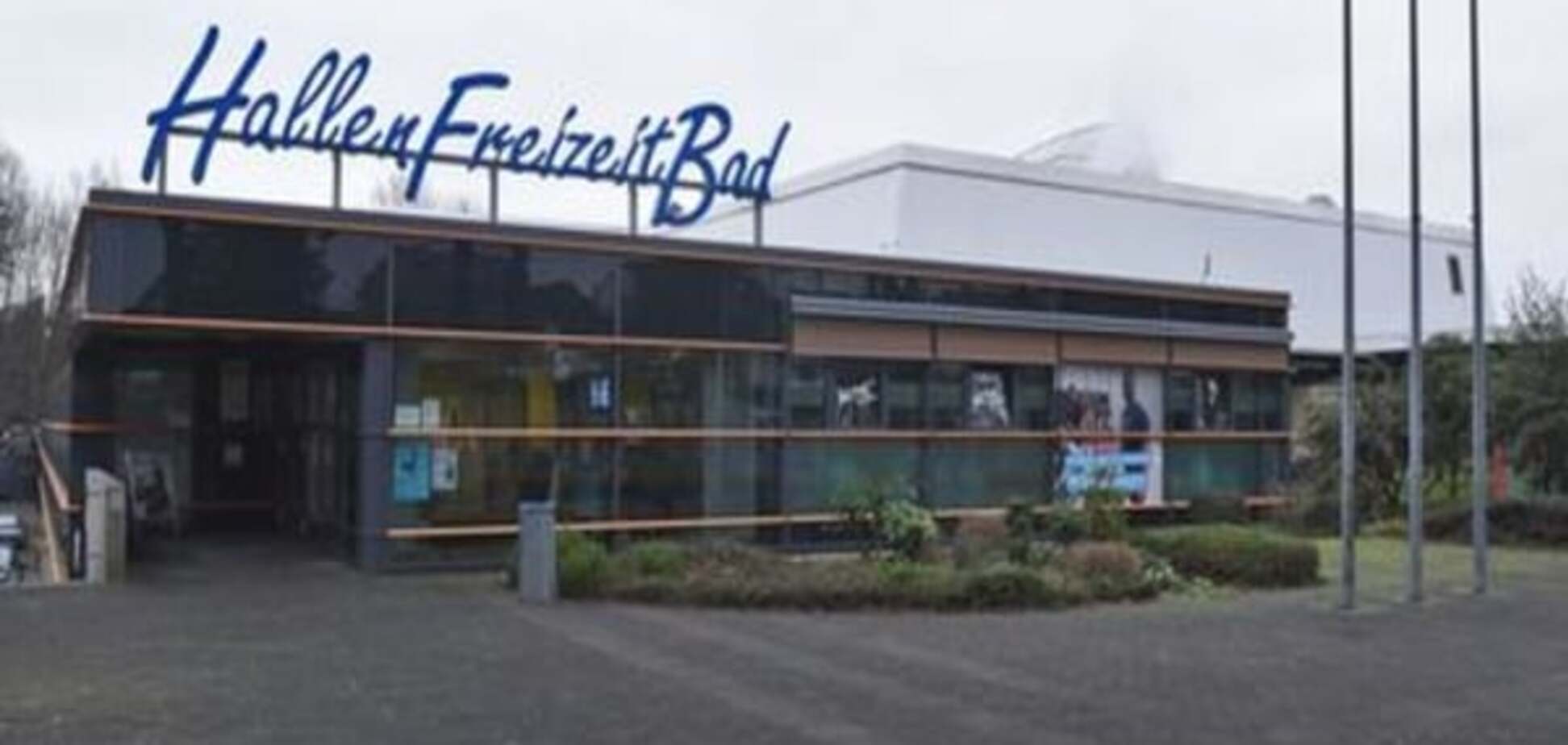 У місті Борнгайм чоловікам-біженцям заборонили відвідувати басейн