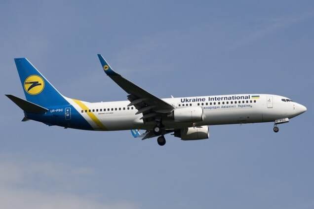 МАУ: літак над Львовом не горів. У прокуратурі спростовують