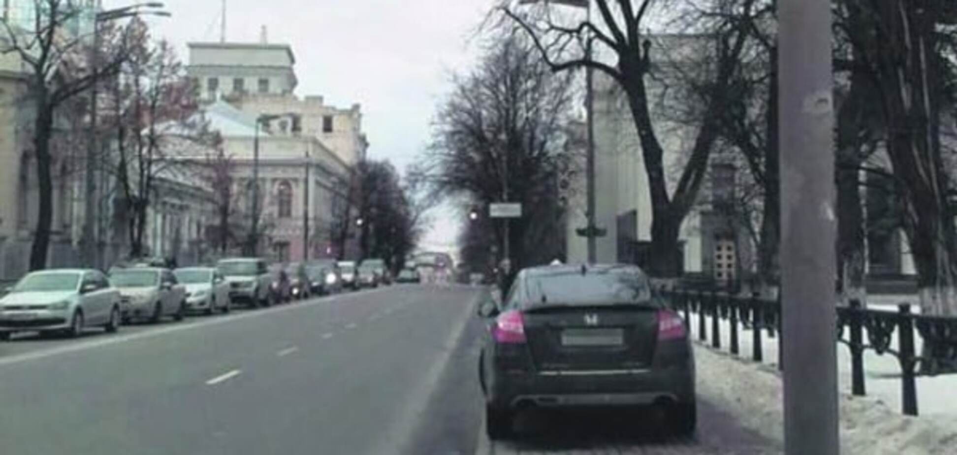 Радника Авакова спіймали на порушенні ПДР: фотофакт