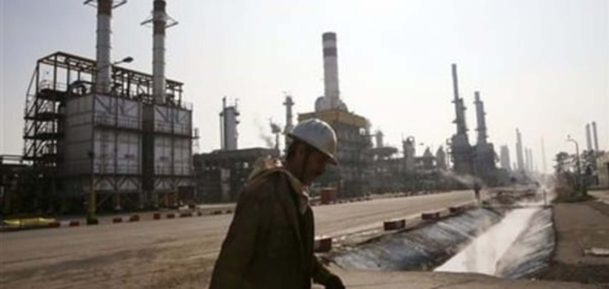 Иран собрался 'выбросить' на рынок нефти еще миллион баррелей в сутки