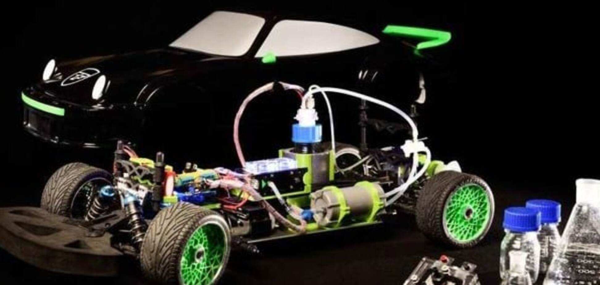 Голландские студенты создали 'кислотную' машину будущего