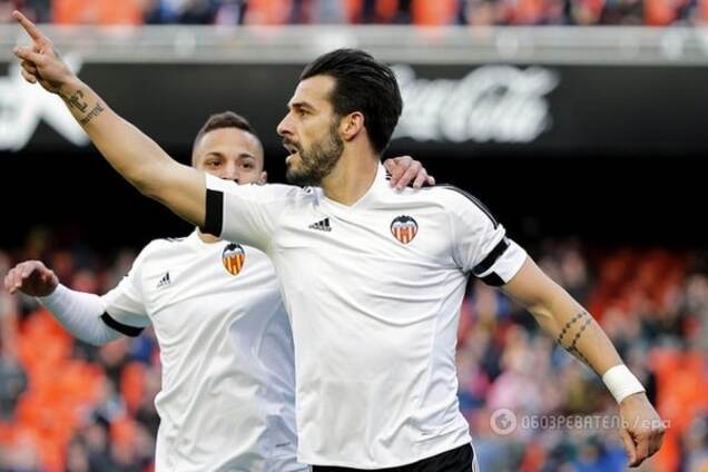 Гол сезона. Футболист 'Валенсии' забил невероятный мяч с 50 метров: видео шедевра