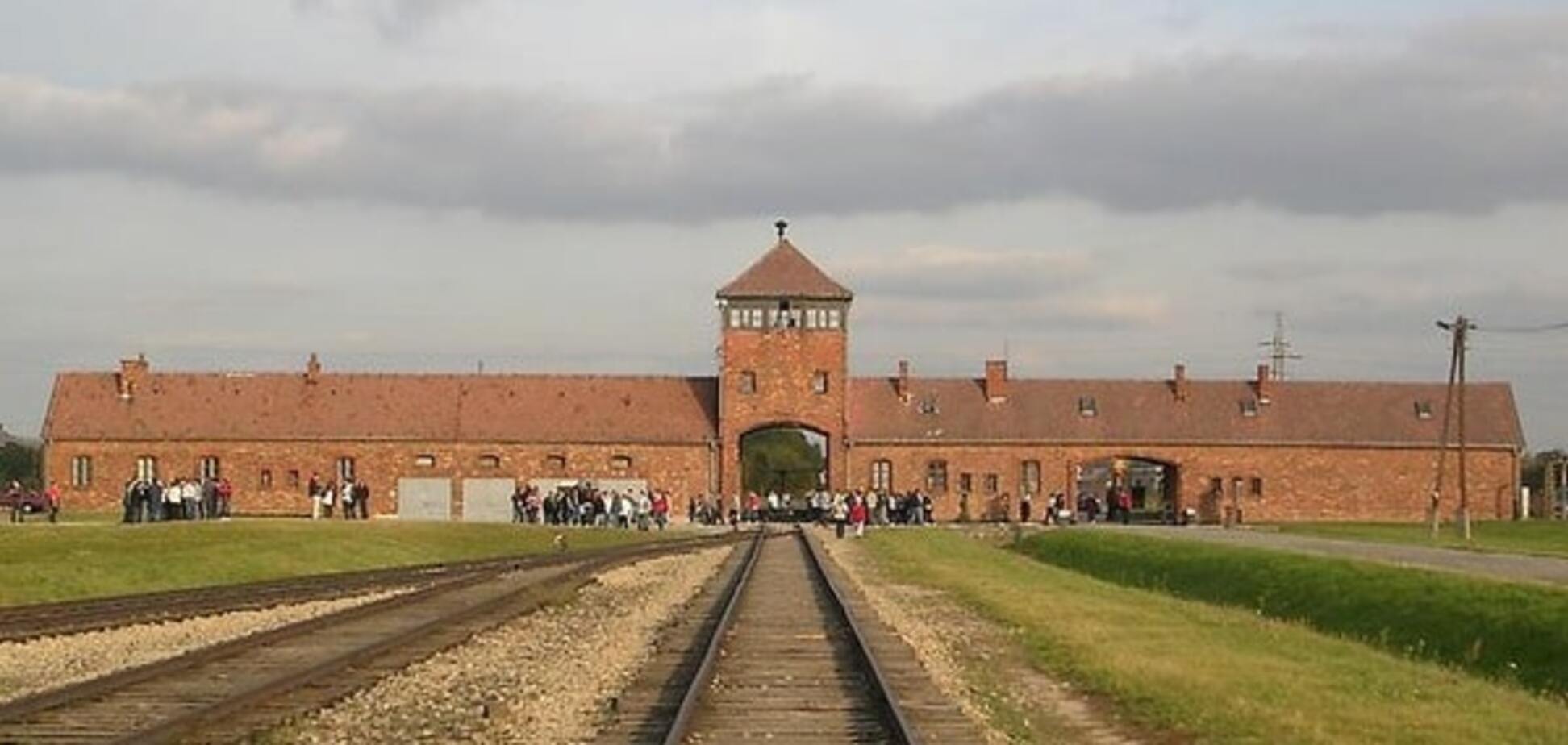 Возмездие: 95-летний санитар Освенцима пойдет под суд