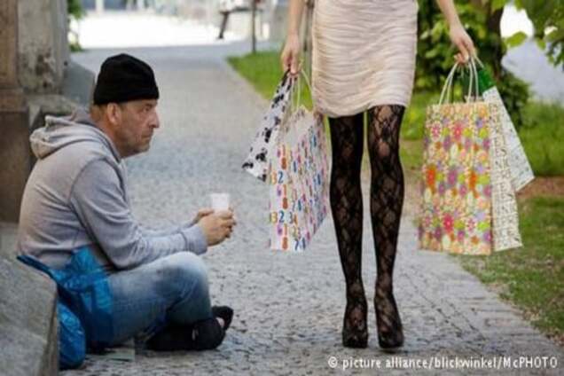 Доповідь Oxfam: Соціальна прірва між багатими та бідними поглиблюється