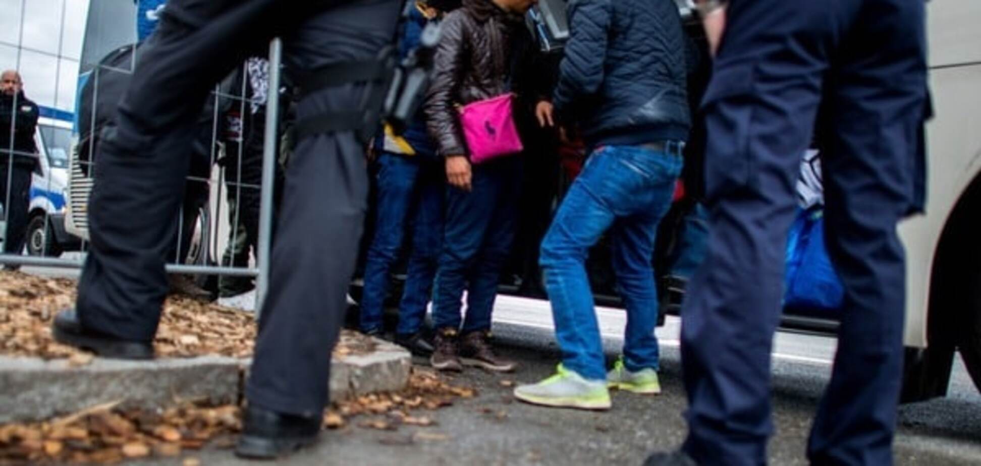 Австрия мобилизовала армию и приостановила Шенген - The Local