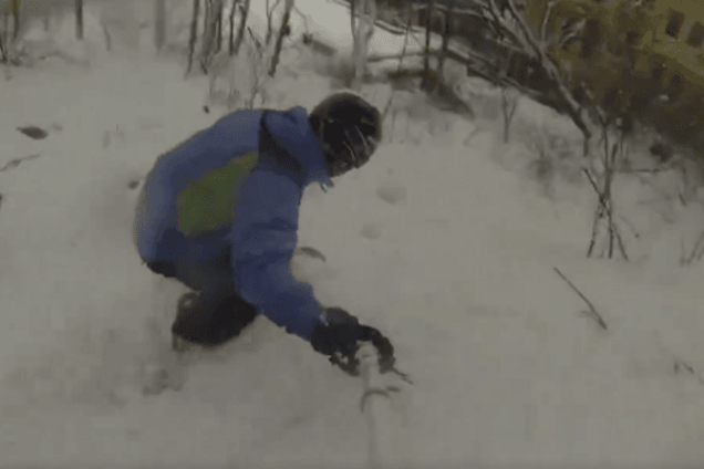 Киевский Буковель: сноубордист стал звездой сети после крутого спуска у фуникулера