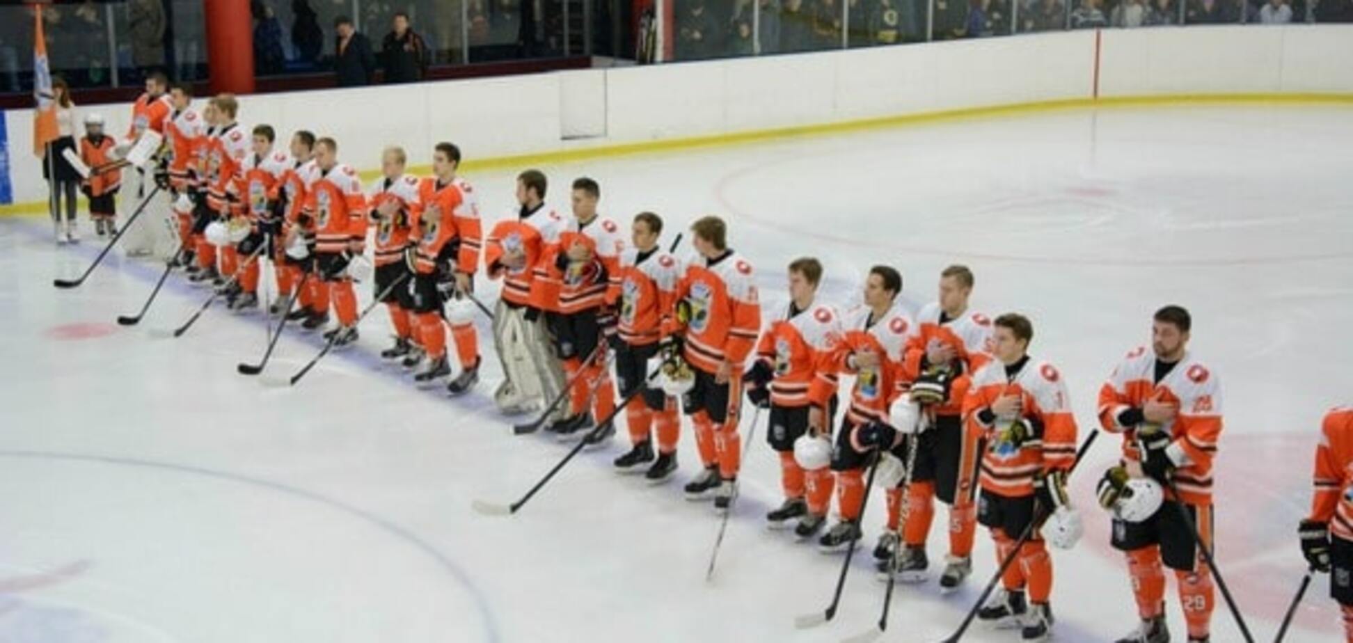 51-летний вратарь-штрафник: самые яркие моменты чемпионата Украины по хоккею