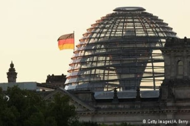 Третина однопартійців не задоволені політикою Меркель