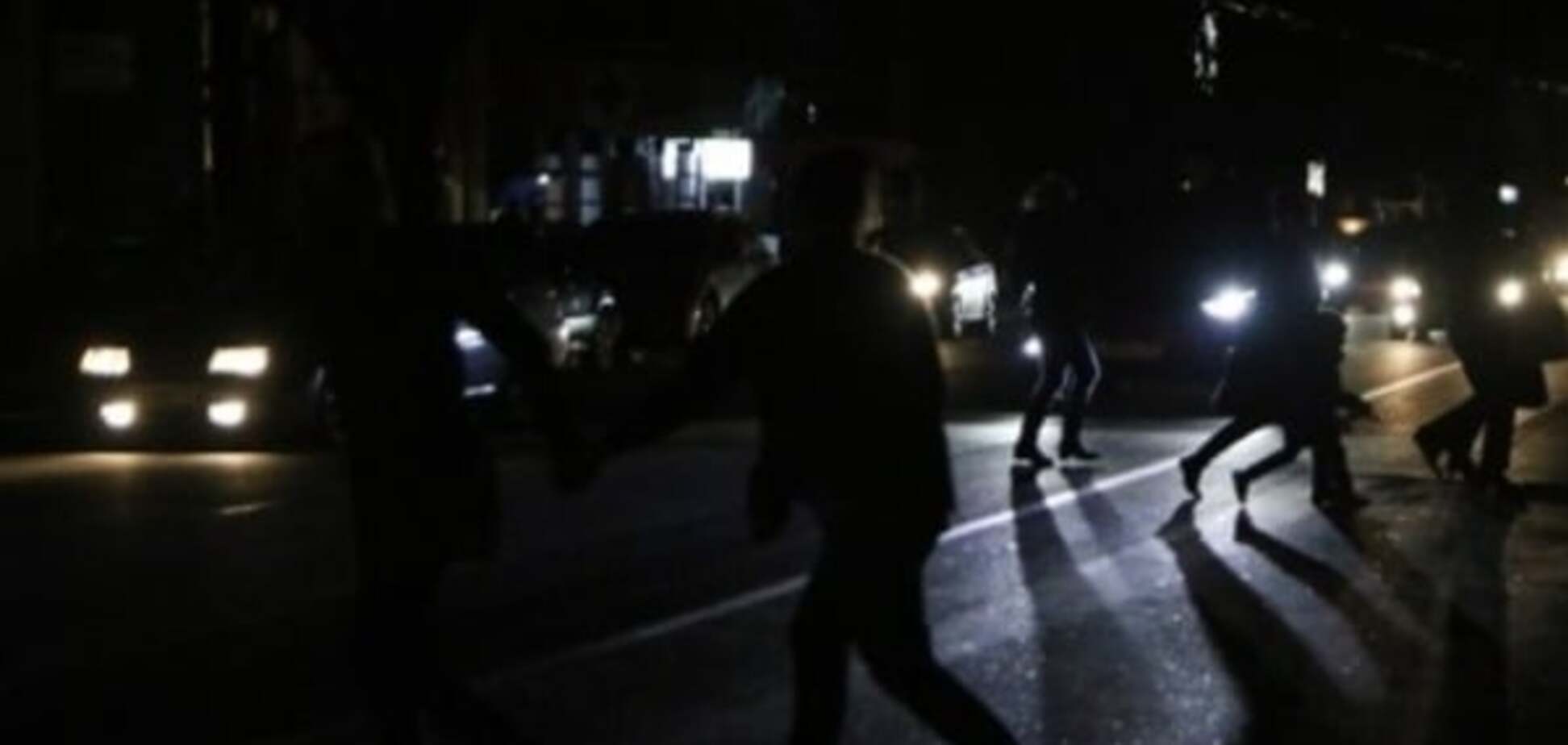 Разъяренные крымчане перекрыли трассу из-за отсутствия света