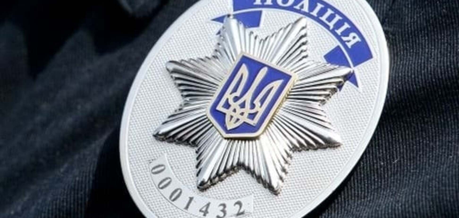 В Мукачево 20-летний пьяный водитель на Mercedes наехал на полицейского