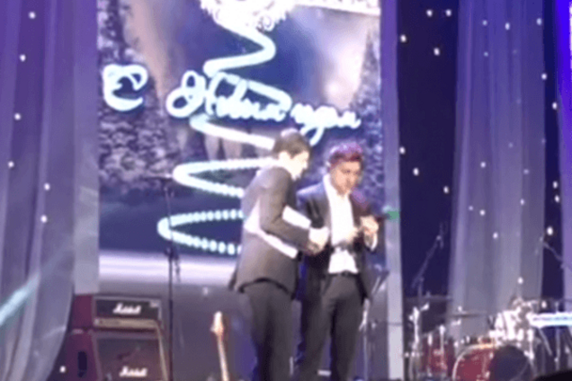 Позор, а не концерт: зрители раскритиковали новогоднее шоу 'Квартала-95'