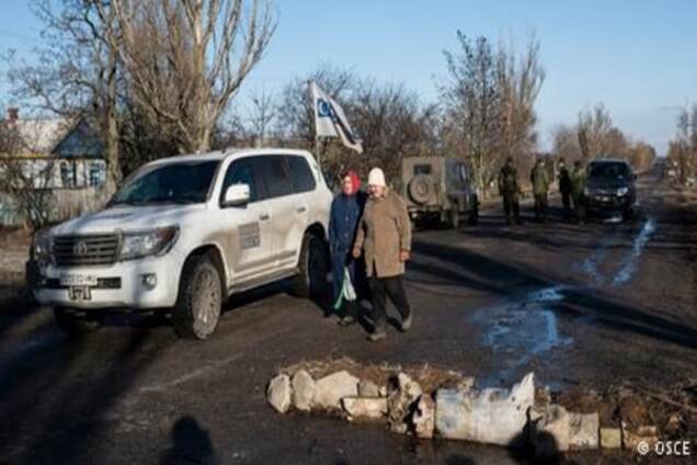 Переговори щодо Донбасу: дипломатія проти тліючого протистояння