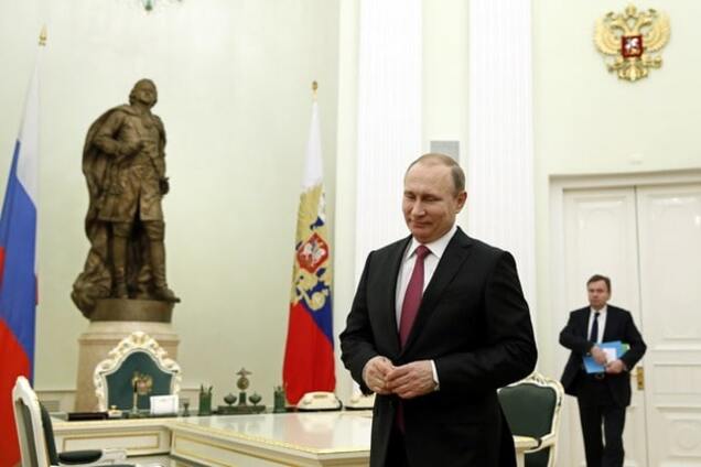 'Заботливый' Путин пошутил про 'бедных' госчиновников, не поехавших в Давос