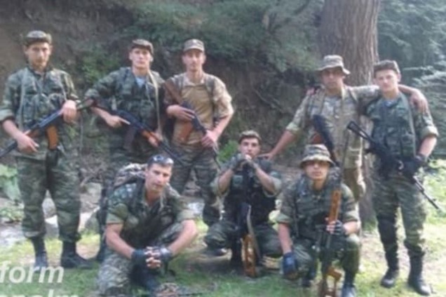 Российские ГРУшники похвастались 'командировкой' в Украину и медалями за Донбасс: опубликованы фото