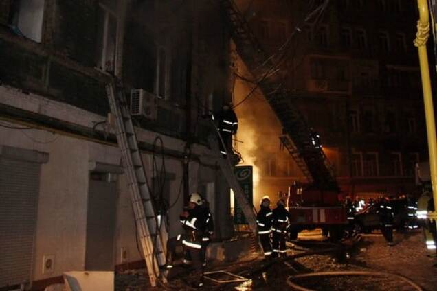 Масштабный пожар в Киеве: стали известны подробности ЧП в жилом доме