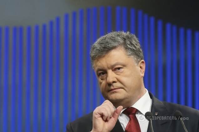 Порошенко озвучив ціну, яку Росія платить за агресію в Україні