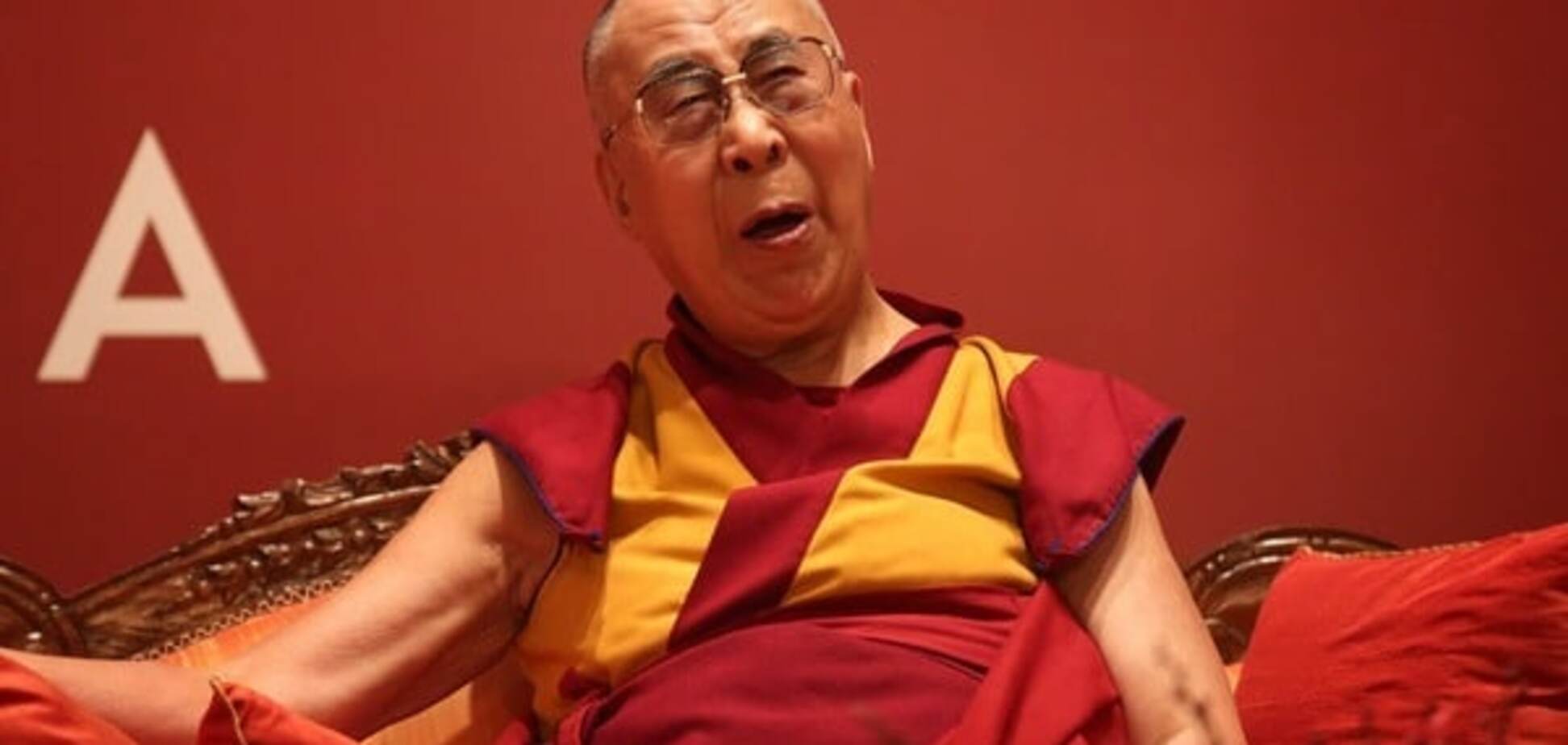 У США госпіталізували Далай-ламу