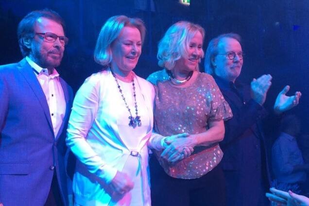 ABBA снова вместе: легендарная группа собралась на премьере мюзикла