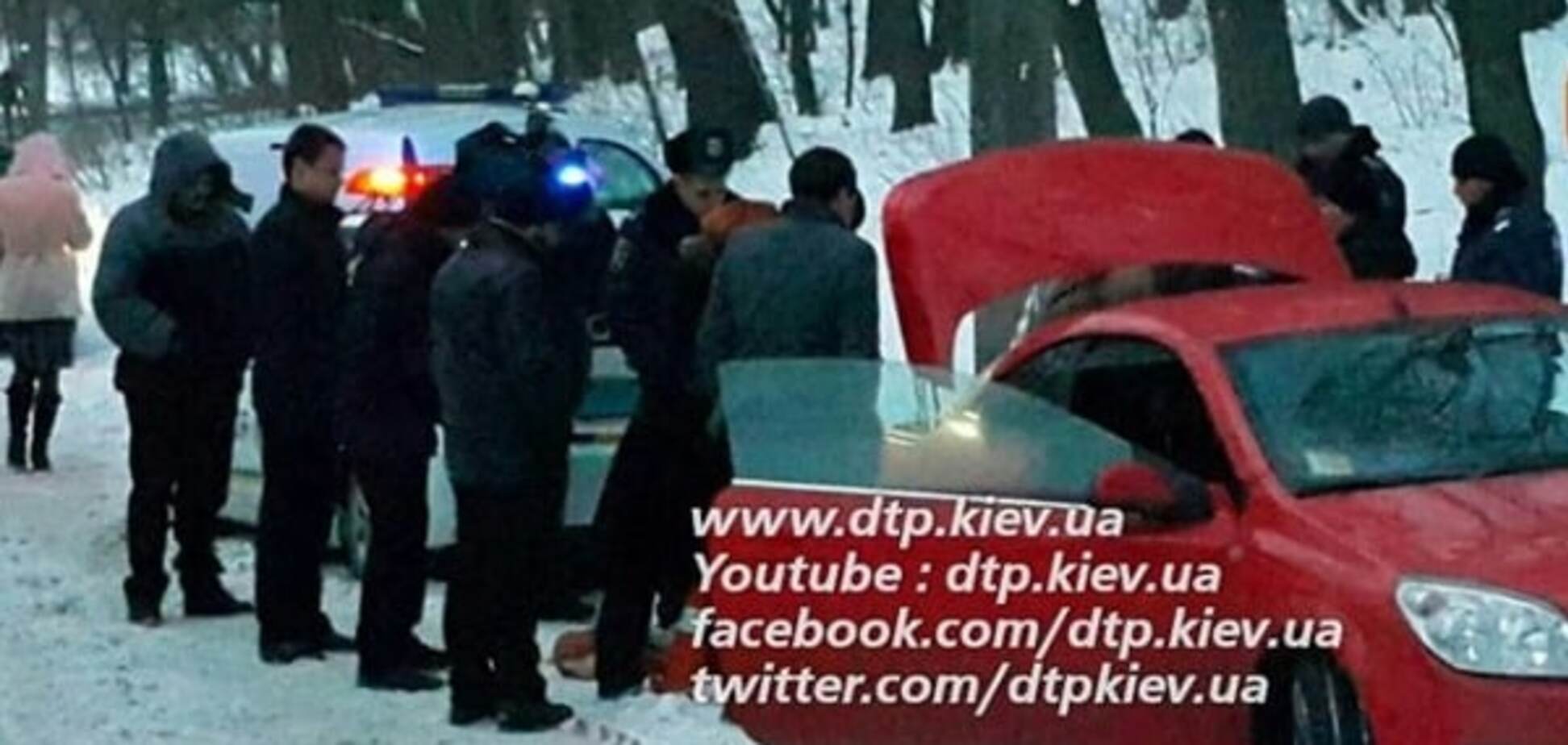 Самогубство в київському парку: стало відомо, ким був водій