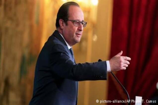 Олланд хоче подовжити дію надзвичайного стану у Франції до кінця травня
