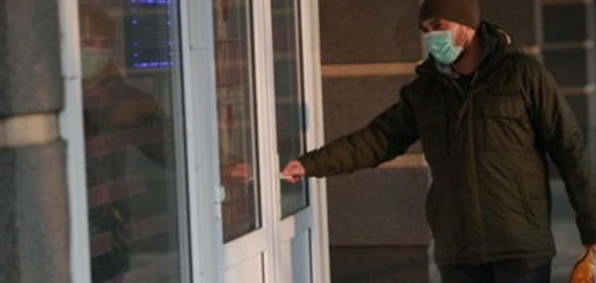 'Маски-шоу' в Києві: медики мають намір жорстко контролювати 'особливий режим'