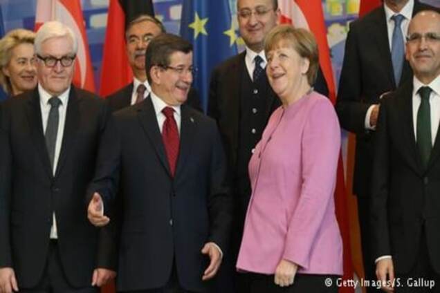 Меркель очікує побачити конкретні проекти, на які підуть гроші ЄС для Туреччини