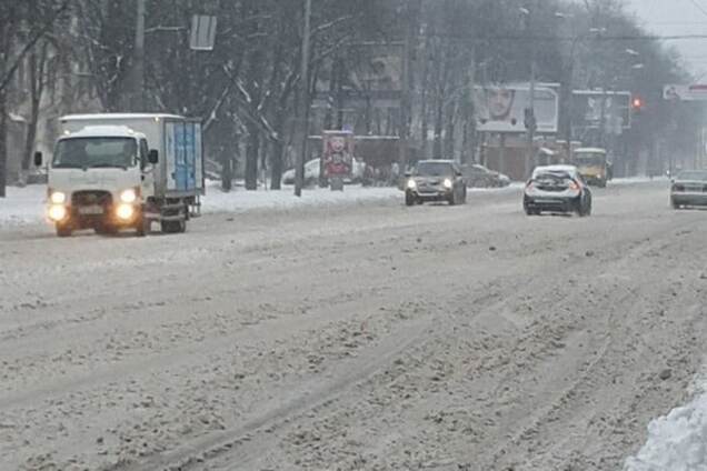 Увага всім: у Києві та області оголосили штормове попередження