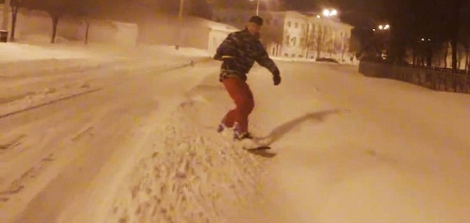 Полтавчане превратили город в горнолыжний курорт: опубликованы фото и видео