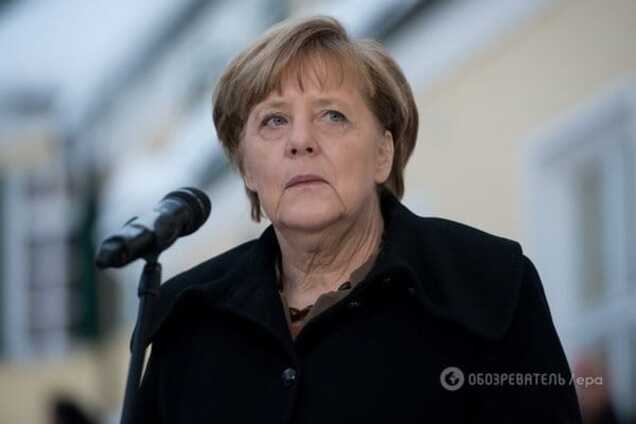 СМИ: в Германии на Меркель подали в суд