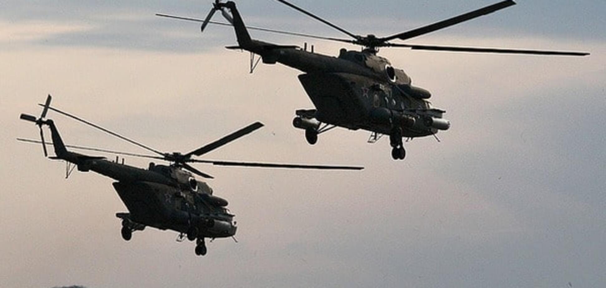 У границы Херсонской области зафиксировано 4 российских вертолета