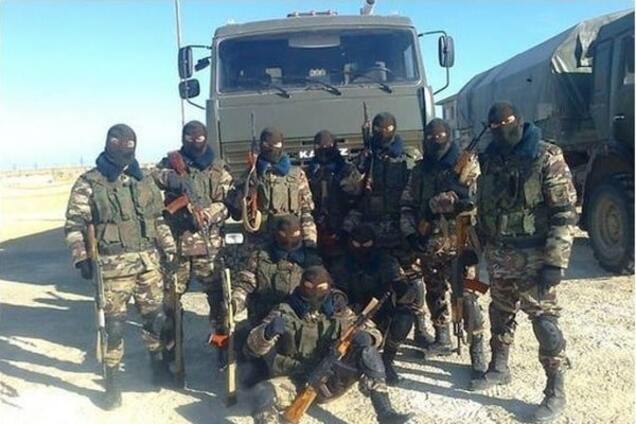 Россия перебросила на север Сирии загадочных военных, США озадачены - WSJ